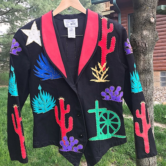 WESTERN JACKET WITH RIVETS & RHINESTONE EMBELLISHMENTS - Picture 1 of 14